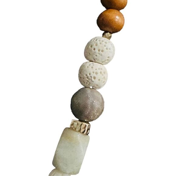 JADEITE Jade Quartz and Nephrite Jade Gemstone Beaded Long Tassel Necklace - Picture 5 of 8